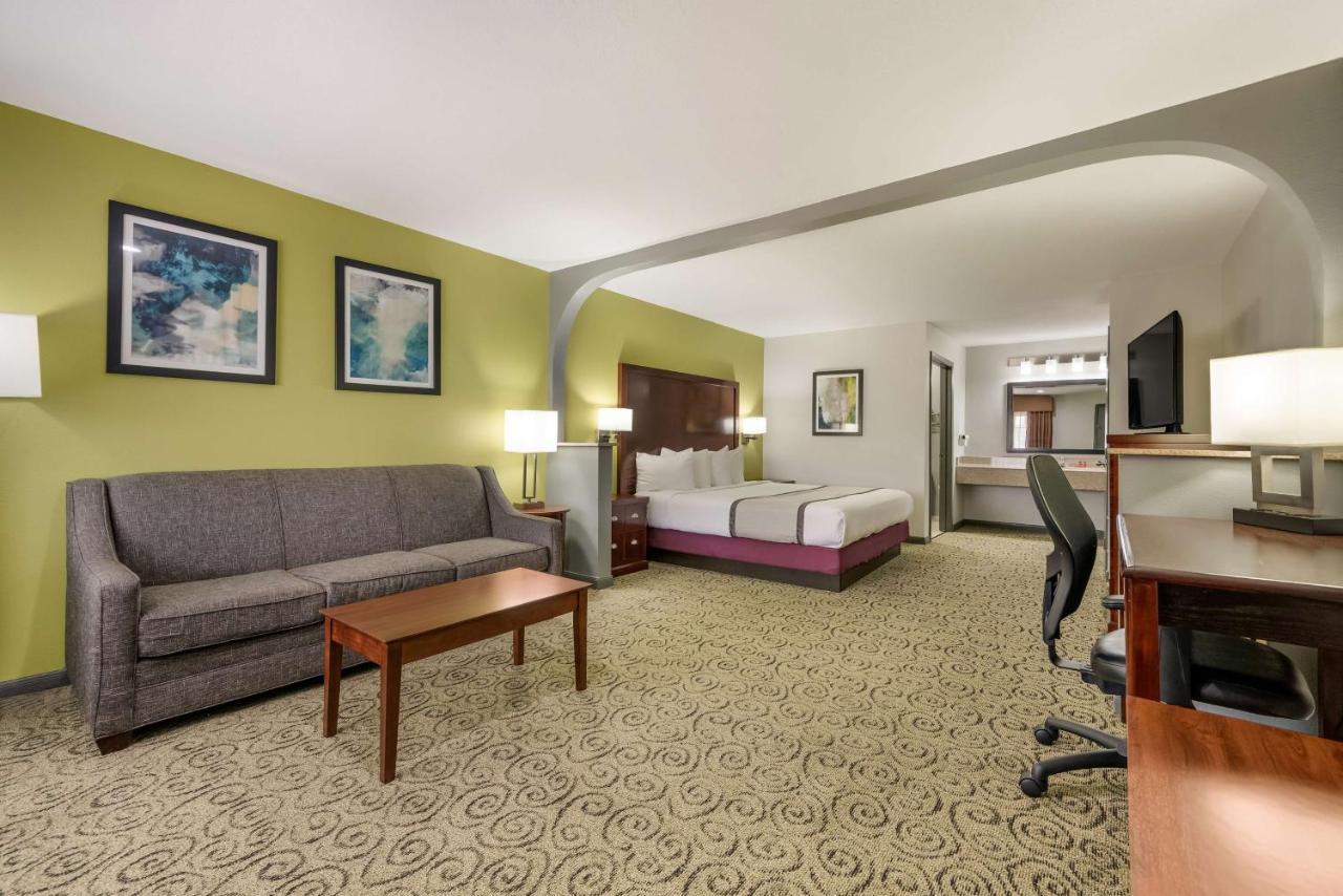 Surestay Hotel By Best Western Deer Park Exterior foto